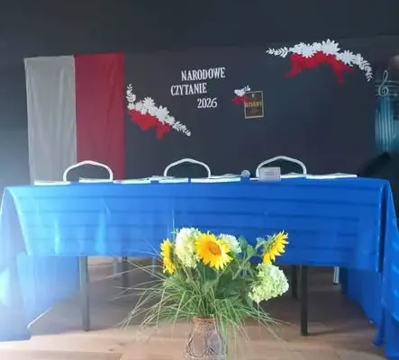 Narodowe Czytanie 2026 w Biskupcu: uczniowie odczytali „Dziady” Mickiewicza
