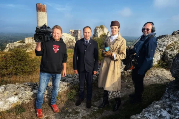 Ekipa Dzień Dobry TVN odwiedziła zamek w Olsztynie Jurajskim