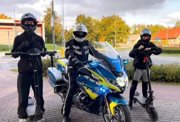 Policja w Kętrzynie kontroluje użytkowników hulajnóg elektrycznych