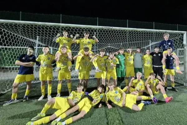 Juniorzy DKS Dobre Miasto wygrywają na wyjeździe z AMP El-Futbol Elbląg 2:1