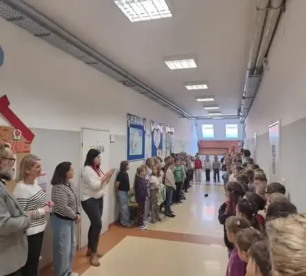 Tydzień Budowania Relacji w klasach 2 i 3 – uroczysty apel podsumowujący