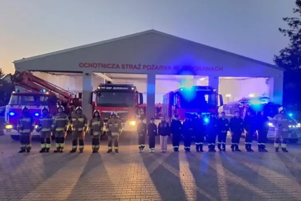 Strażacy w całym kraju oddali hołd tragicznie zmarłym kolegom z Niska