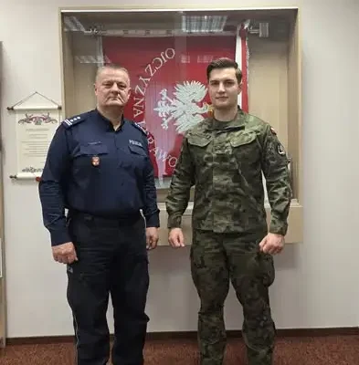 Olsztyn: Komendant policji podziękował żołnierzowi za obywatelską postawę