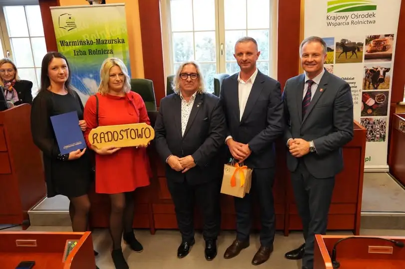 Radostowo z wyróżnieniem w jubileuszowym konkursie „Czysta i piękna zagroda”