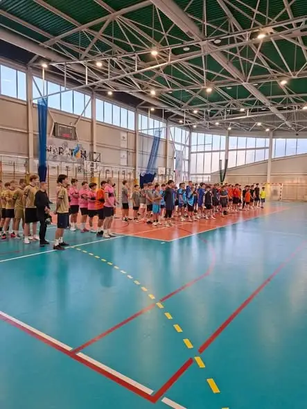 Halowy październik pełen sukcesów – uczniowie z gminy zdominowali rozgrywki