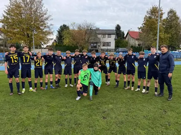 Trampkarze UKS Frendo rozgromili wicelidera 7:1!
