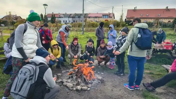 Rajd pieszy z Bartąga do Bartążka zakończył projekt „Spotkania z historią”
