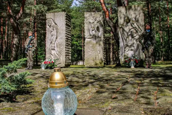 Msza Zaduszkowa w Olsztynie – 2 listopada na Miejscu Straceń