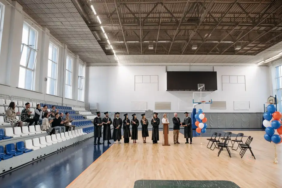 UWM zainaugurował 28. rok akademicki. Wśród gości strażacy z Olsztyna